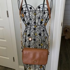 Tory burch crossbody bag
